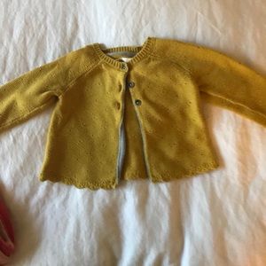 Cotton sweater in gold